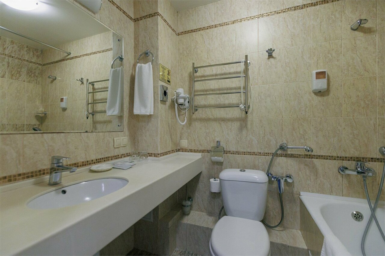 Гостиница Экватор Владивосток