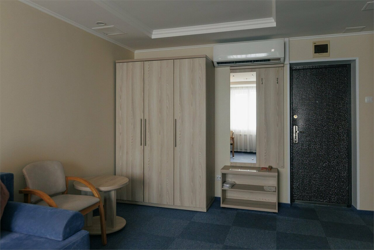 Гостиница Экватор Владивосток