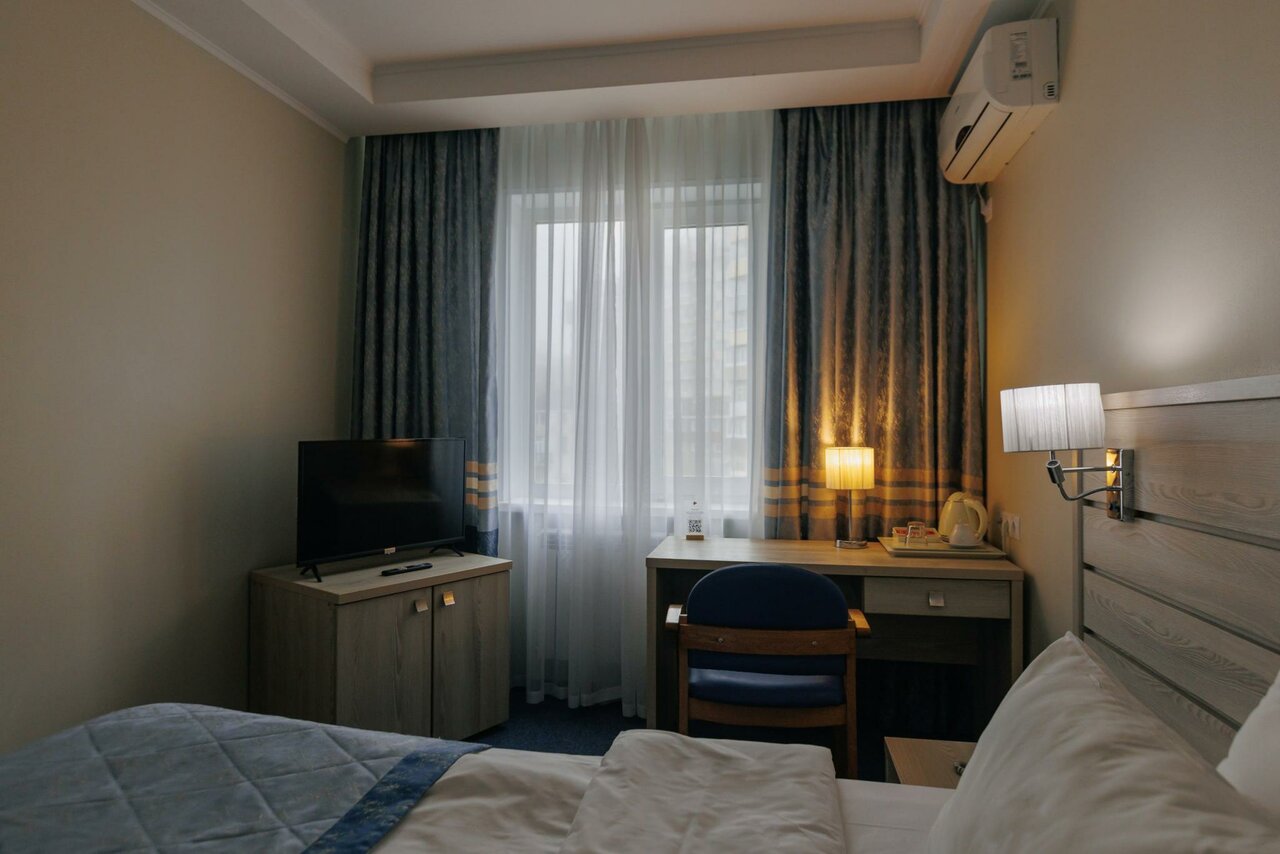 Гостиница Экватор Владивосток