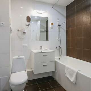 Гостиница Экватор Владивосток Джуниор Сюит однокомнатный-9