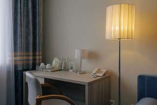 Гостиница Экватор Владивосток 2-комнатный номер полулюкс-3