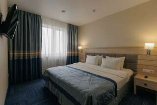 Гостиница Экватор Владивосток Номер люкс с видом на море-10