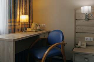 Гостиница Экватор Владивосток Номер стандарт улучшенный с 1 односпальной кроватью с видом на море-9