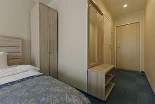 Гостиница Экватор Владивосток Стандарт с видом на город-5