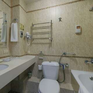 Гостиница Экватор Владивосток Люкс с видом на море-7