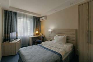 Гостиница Экватор Владивосток Стандарт с видом на город-2