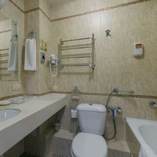 Гостиница Экватор Владивосток Люкс с видом на море-7