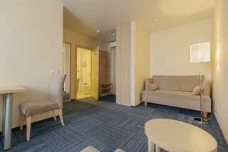 Гостиница Экватор Владивосток Номер люкс с видом на море-11