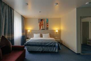 Гостиница Экватор Владивосток Двухместный номер Делюкс с 1 кроватью или 2 отдельными кроватями, вид на море-6