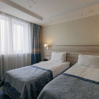 Гостиница Экватор Владивосток Джуниор Сюит с видом на море-8