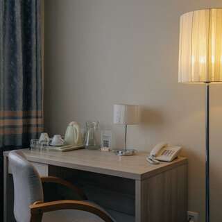 Гостиница Экватор Владивосток Джуниор Сюит с видом на море-3